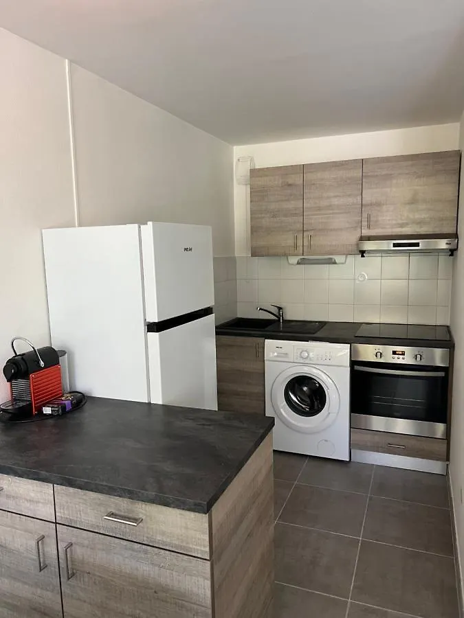 Le 44 - La Gare A Vos Pieds, Sejour D'Affaires Ou Decouverte Urbaine Apartment Grenoble